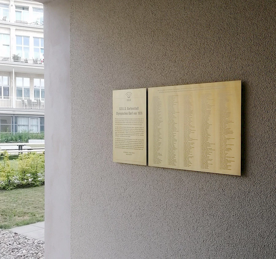 Postament h&auml;ngt in der G.O.L.D<sup>&reg;</sup>